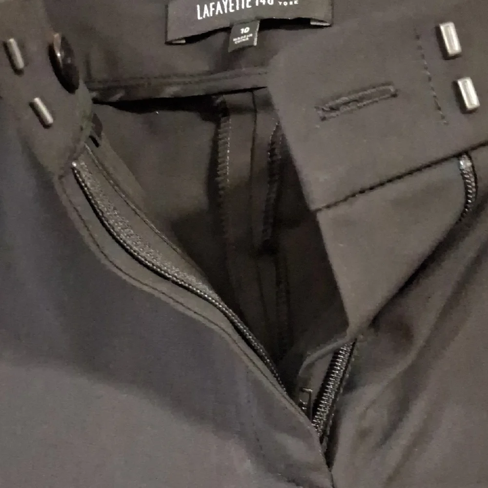 Lafayette 148 New York Black Trousers - Picture 3 of 6